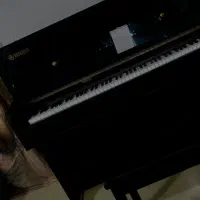پیانو کاملا نو بدون استفاده