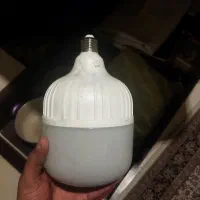 لامپ کم مصرف