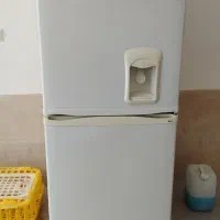 یخچال خانگی سالم و بزرگ