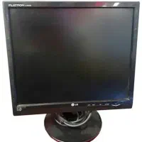 مانیتور ۱۷ اینچ ال جی ، تمیز