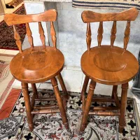 صندلی چوبی پایه بلند