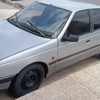 پژو 405 نقره ای