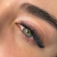 سالن و خدمات زیبایی
