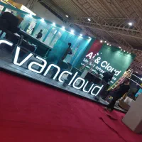 نیروی کار آقا برای کابینت و غرفه سازی