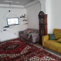 فروش آپارتمان ۹۰ متری ۲ خوابه طبقه ۱ در هلال احمر