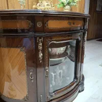کنسول شیک