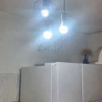 لوستر فلزی رنگ ثابت کاملا سالم