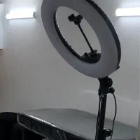 رینگ لایت و آینه