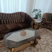 مبل صدفی ۷ نفره و میز جلو مبلی