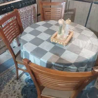 میز ناهارخوری