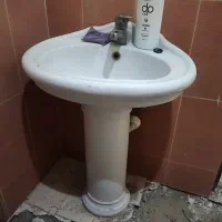 دو عدد روشویی بزرگ سرامیکی در حد نو