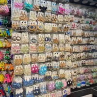 فروشنده خانم