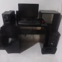 میز کامپیوتر