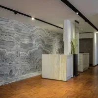 ویلایی-حیاط-دار-دیزاین-ژورنالی-مناسب-اداری