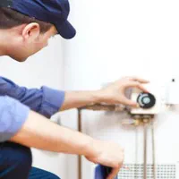 جوشکاری وتعمیر انواع ابگرمکن مخزنی در منزل