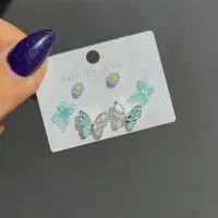 پک گوشواره میخی