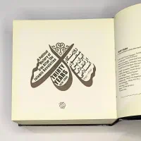 سی سال - روزنگار مصور ایران پس از انقلاب اسلامی|کتاب و مجله تاریخی|تهران, نصرت|دیوار