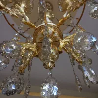 لوستر ۴شاخه کریستالی رنگ طلایی|لوستر و چراغ آویز|رشت, کوی مهر|دیوار