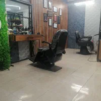 آرایشگر  نیمه وارد آقا