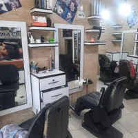 به ارایشگر ماهر نیازمندیم