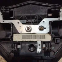 یک عدد ایربگ 206دوفیشه ویه جفت و یه تک لاستیک رانا|قطعات یدکی و لوازم جانبی|کرج, خرمدشت|دیوار