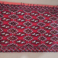 پشتی فرش که میشه به عنوان پادری استفاده کرد|پادری|اصفهان, رکن الدوله شرقی|دیوار