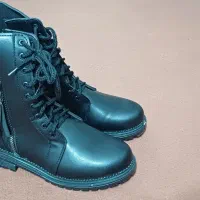 پوتین|کیف، کفش، کمربند|سقز, |دیوار