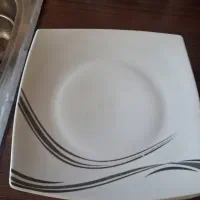 پلو خوری در حد نو
