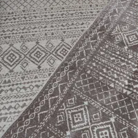 یک عدد رو فرشی  ۹ متری  دو رو  نو