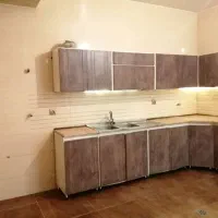 منزلی-به-متراژ-550-متر-عرض-13-درب-از-ساختمان