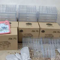 استند آرایشی