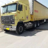 کشنده سنگین ماک سالم و درحین کار