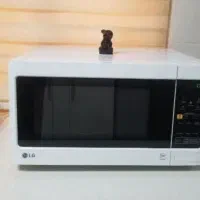 ماکروفر استفاده نشده ال‌جی اصل مناسب جهیزیه