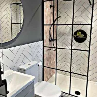 کابین دوش پنل تک شیشه با سندبلاست چهارخانه مشکی|لوازم حمام|تهران, اوقاف|دیوار