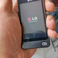 موبایل ال جی بسیار زیبا و سالم در حد نو