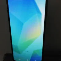 گوشی درحداک باشارژر