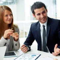 منشی و مشاور فروش برای دفتر آقا و خانوم