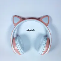 هدفون گربه ای b35m