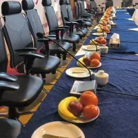 اجاره صندلی کنفرانسی