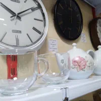 فرچه ، کاسه، ساعت