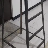 چهارپایه اهنی|مصالح و تجهیزات ساختمان|آبیک, |دیوار