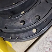 مقداری لوازم پژو و پراید