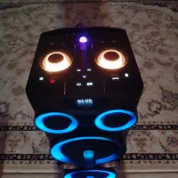 اسپیکر میکرولب Q220|پخش‌کننده همراه|رشت, گلزاران|دیوار