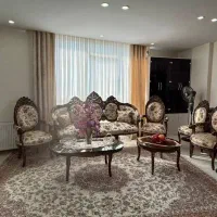 مبلمان ۹نفره سلطنتی چوب گردو با ویترین  ۶درب