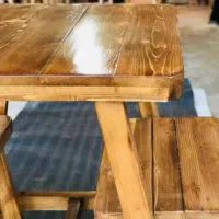 میز و صندلی