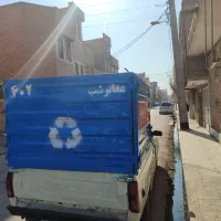 کارگر  جمع آوری ضایعات شب