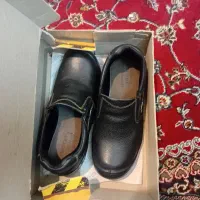 کفش ایمنی چرمی (عایق برق) نو - سایز 42|کیف، کفش، کمربند|برازجان, |دیوار