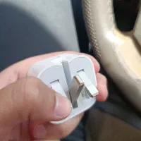 آداپتور ۲۰ وات اصل