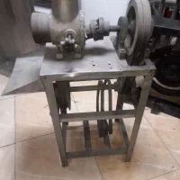 چرخ گوشت بدون دینام وسایلش تکمیله|خردکن، آسیاب، غذاساز|نسیم‌شهر, |دیوار