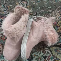 نیم پوت مخملی دخترانه|کفش و لباس بچه|قم, شاه سید علی|دیوار